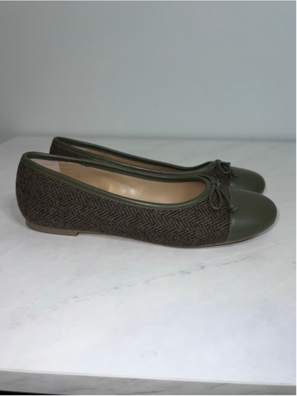Women's Talbots Ballet Flats Size 8.5 Olive Brown Herringbone